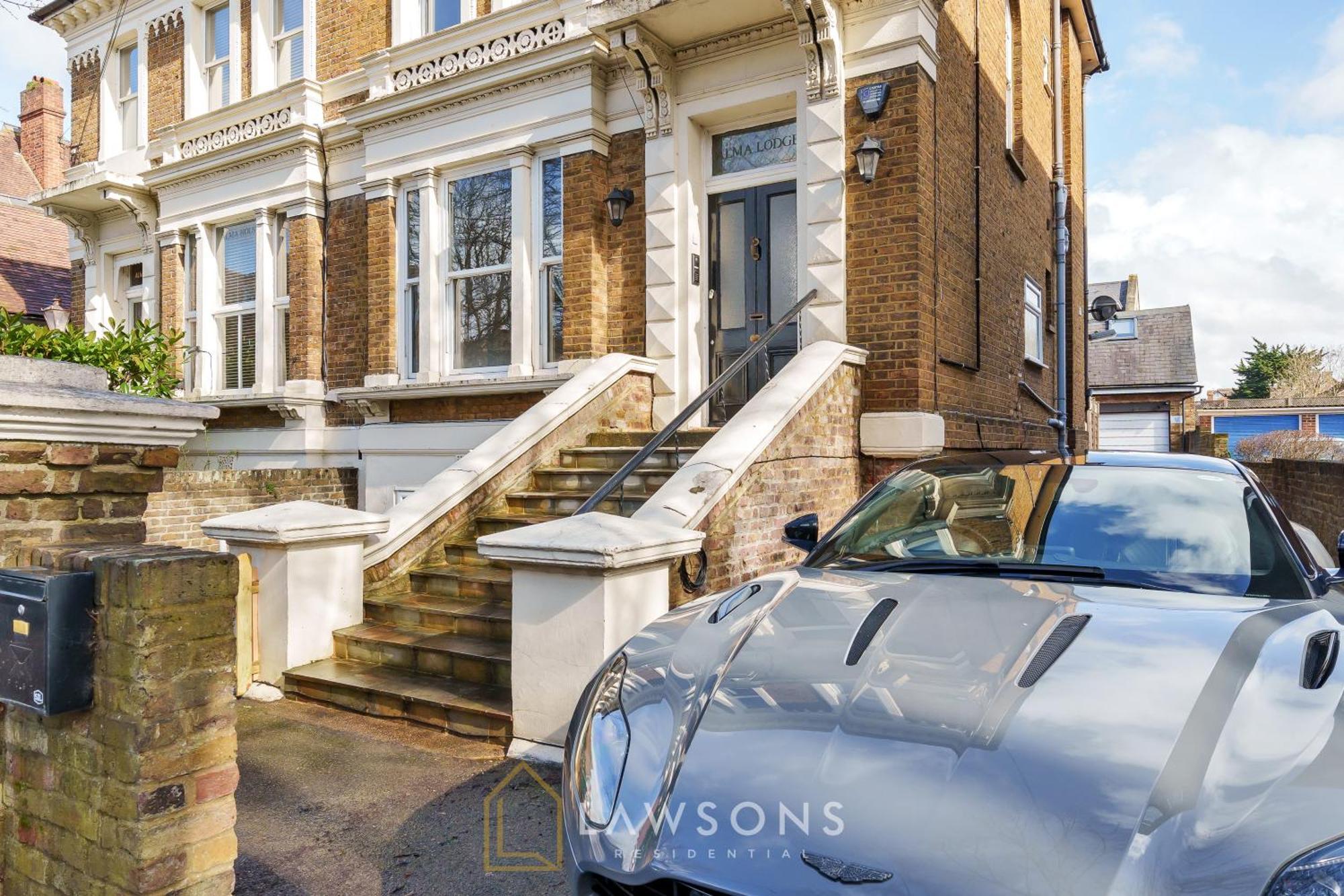 Loft Living By Lawsons With Parking Daire Windsor Dış mekan fotoğraf